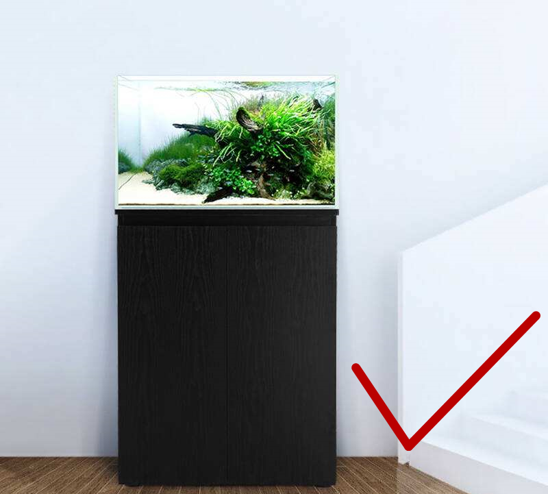 草缸新手教程：什么样的鱼缸适合做草缸？